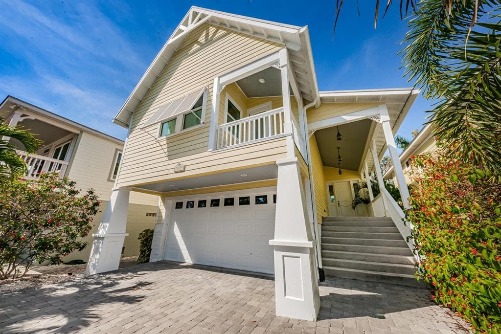 12108 LAGOON LANE TREASURE ISLAND, FL 33706