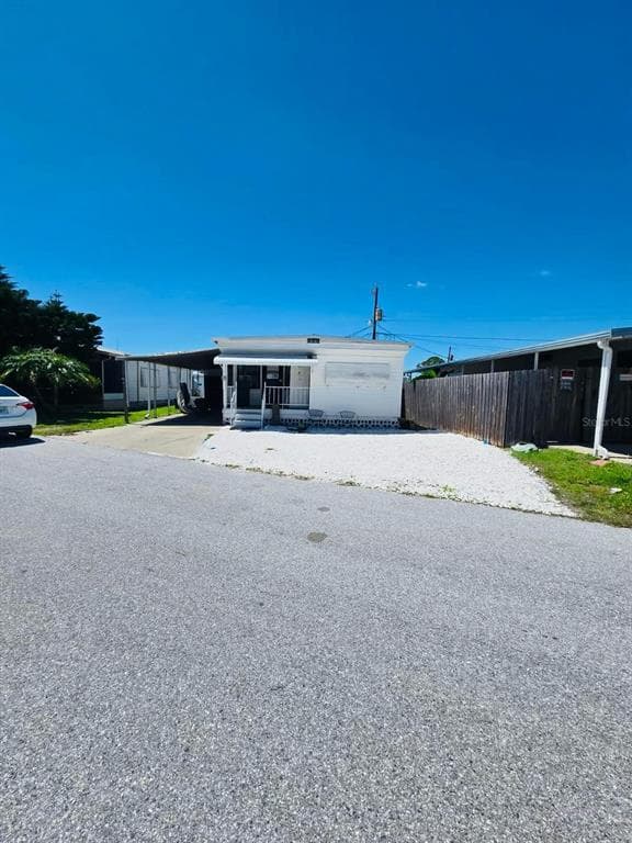 403 51ST AVENUE DRIVE W BRADENTON, FL 34207