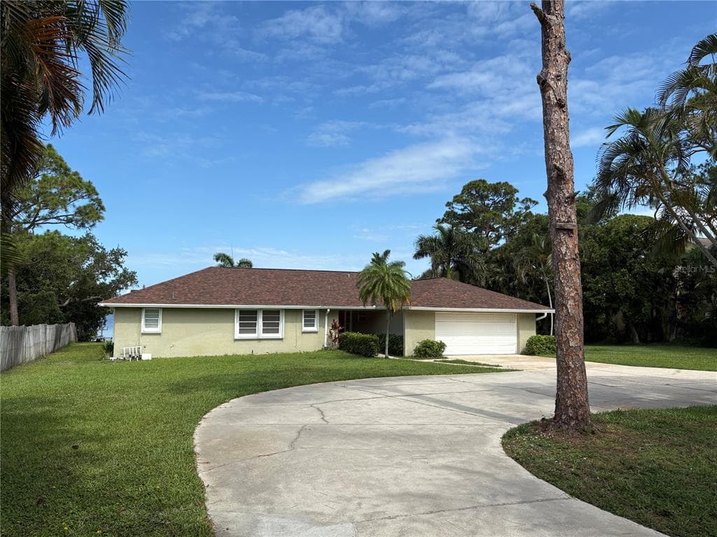 1325 NEWFOUND HARBOR DR
