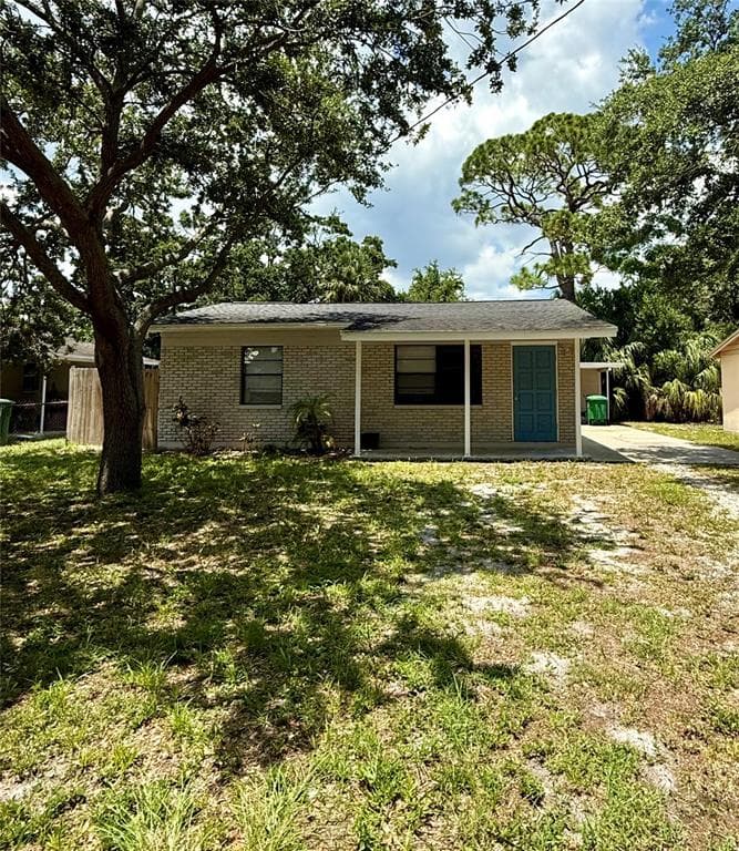 2805 W WALLACE AVENUE TAMPA, FL 33611
