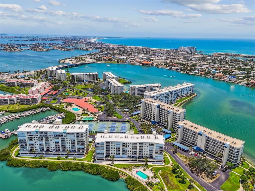 7979 SAILBOAT KEY BOULEVARD S UNIT 507 SOUTH PASADENA, FL 33707