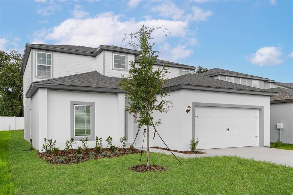 13288 TULA LOOP ASTATULA, FL 34705