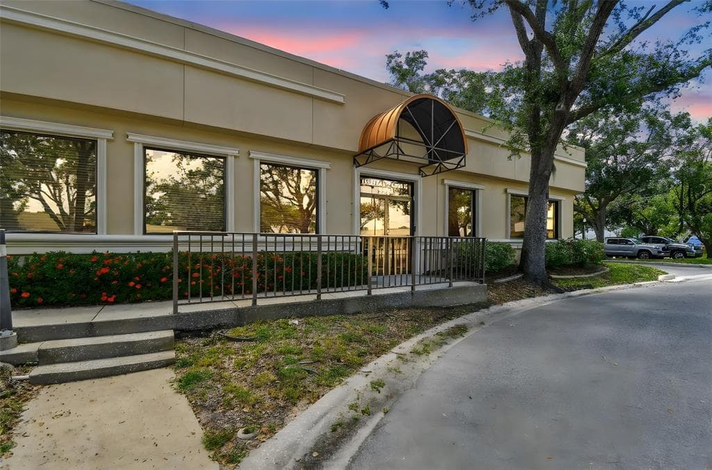 10901 DANKA WAY N ST PETERSBURG, FL 33716