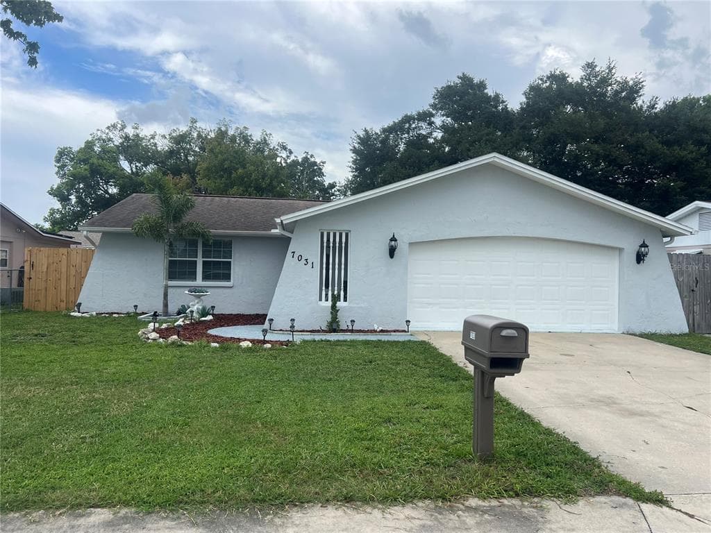 7031 INGLESIDE DRIVE PORT RICHEY, FL 34668