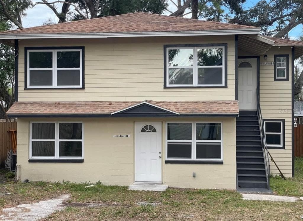 1010 JONES STREET UNIT B2 CLEARWATER, FL 33755
