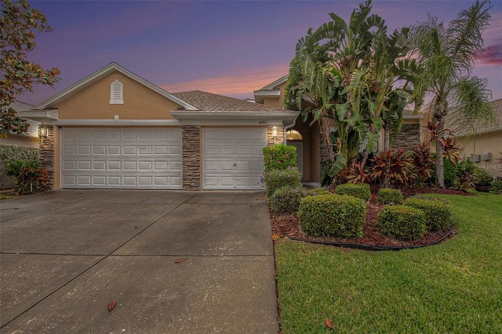 4883 W BREEZE CIRCLE PALM HARBOR, FL 34683