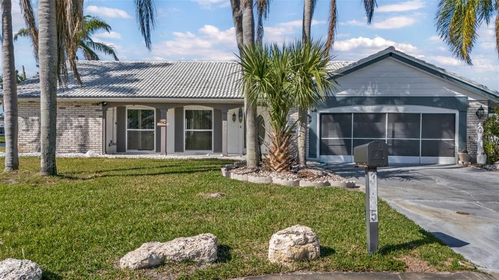 3635 DELTA PLACE HOLIDAY, FL 34691