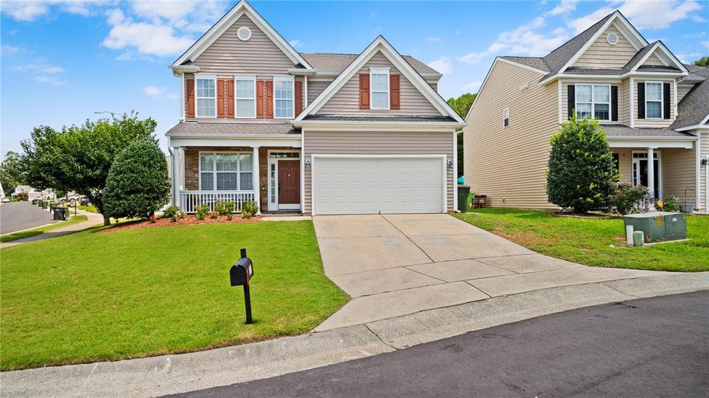 712 LATITUDE WAY