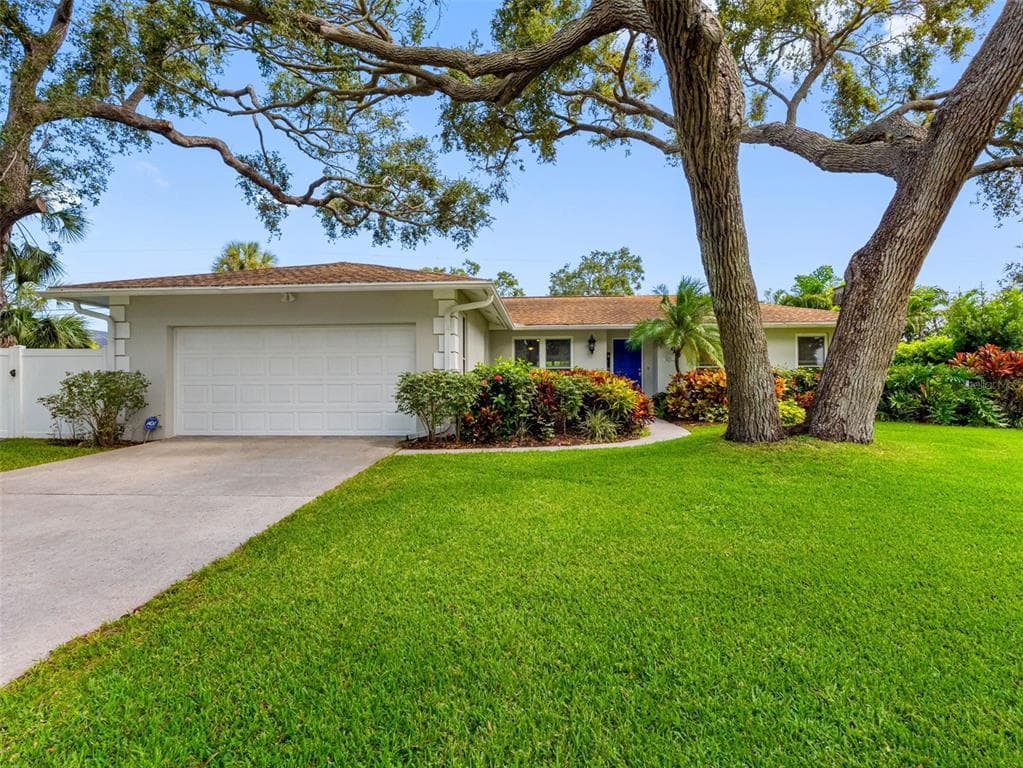 3063 ROSEMARY DRIVE LARGO, FL 33770