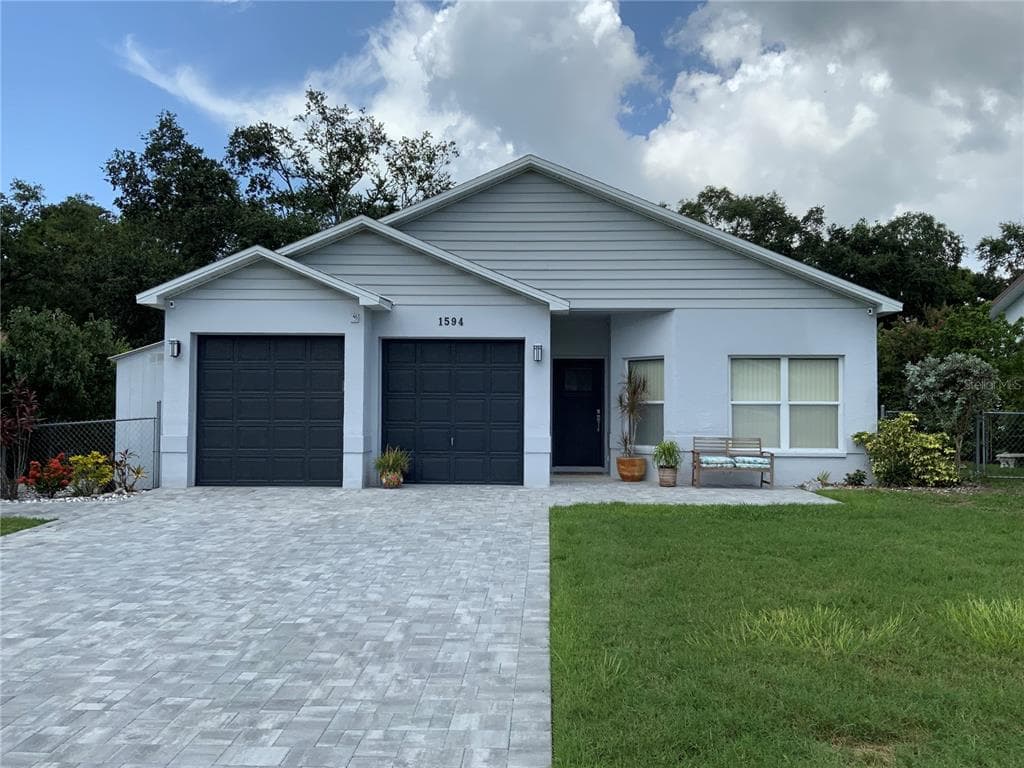 1594 COASTAL PLACE DUNEDIN, FL 34698