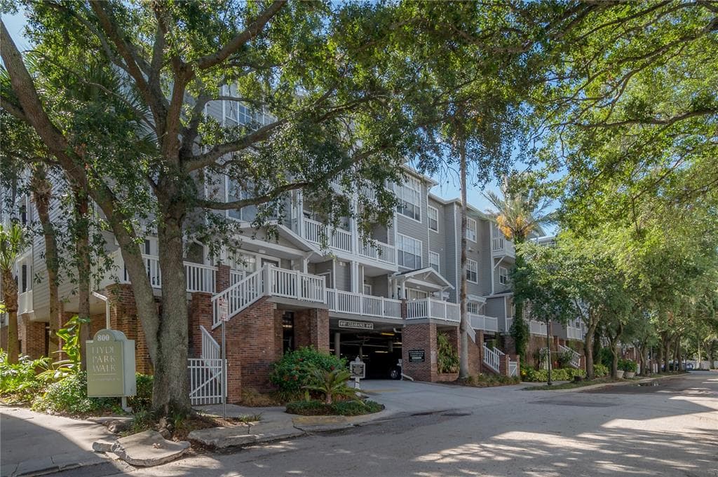 800 S DAKOTA AVENUE UNIT 327 TAMPA, FL 33606