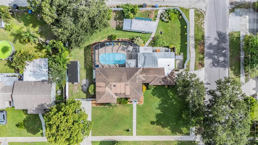 6101 2ND AVENUE S ST PETERSBURG, FL 33707