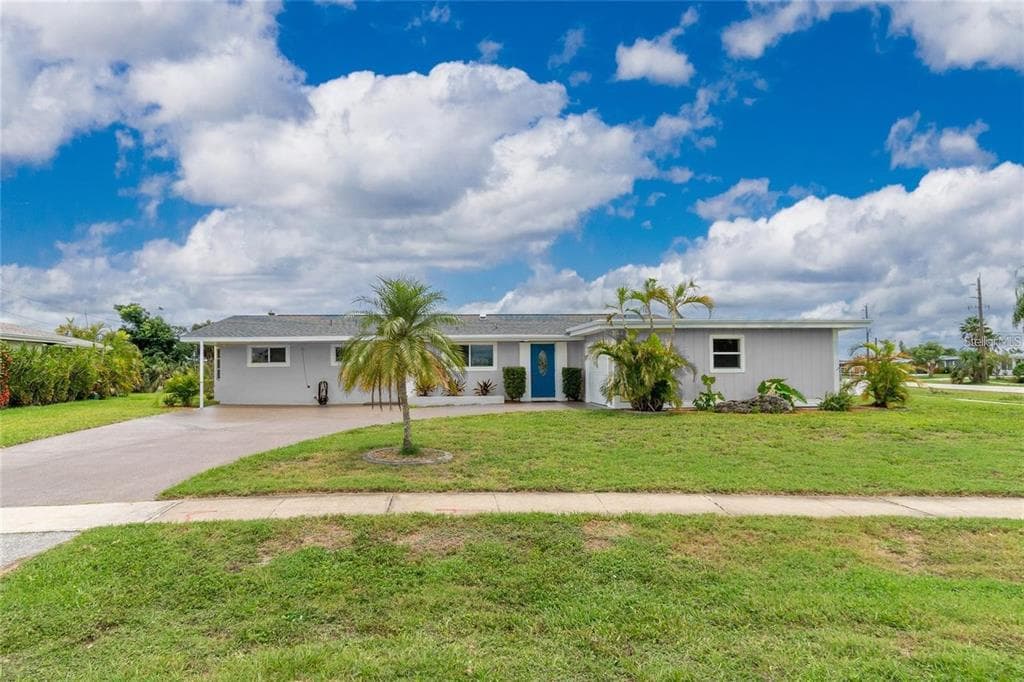 2324 HAYWORTH ROAD PORT CHARLOTTE, FL 33952