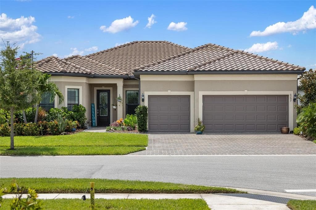 6297 TALON PRESERVE DRIVE NOKOMIS, FL 34275