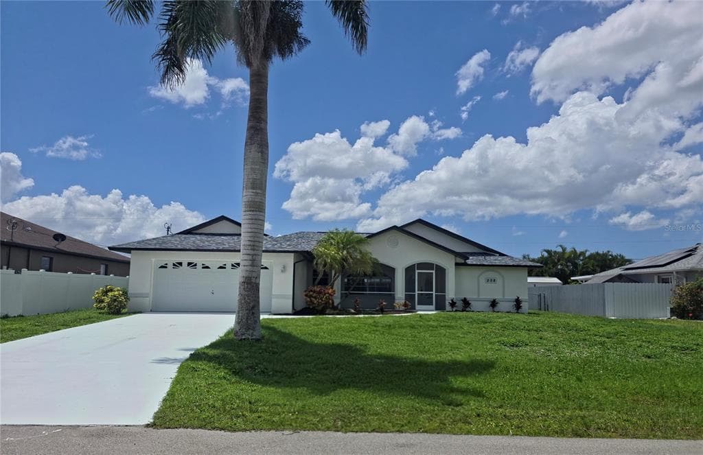208 SE 21ST LANE CAPE CORAL, FL 33990