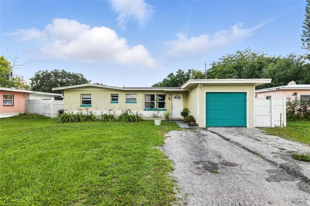 5560 93RD AVENUE N PINELLAS PARK, FL 33782