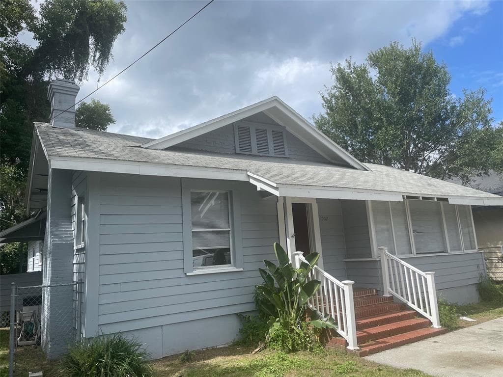 502 NW 1ST AVENUE MULBERRY, FL 33860