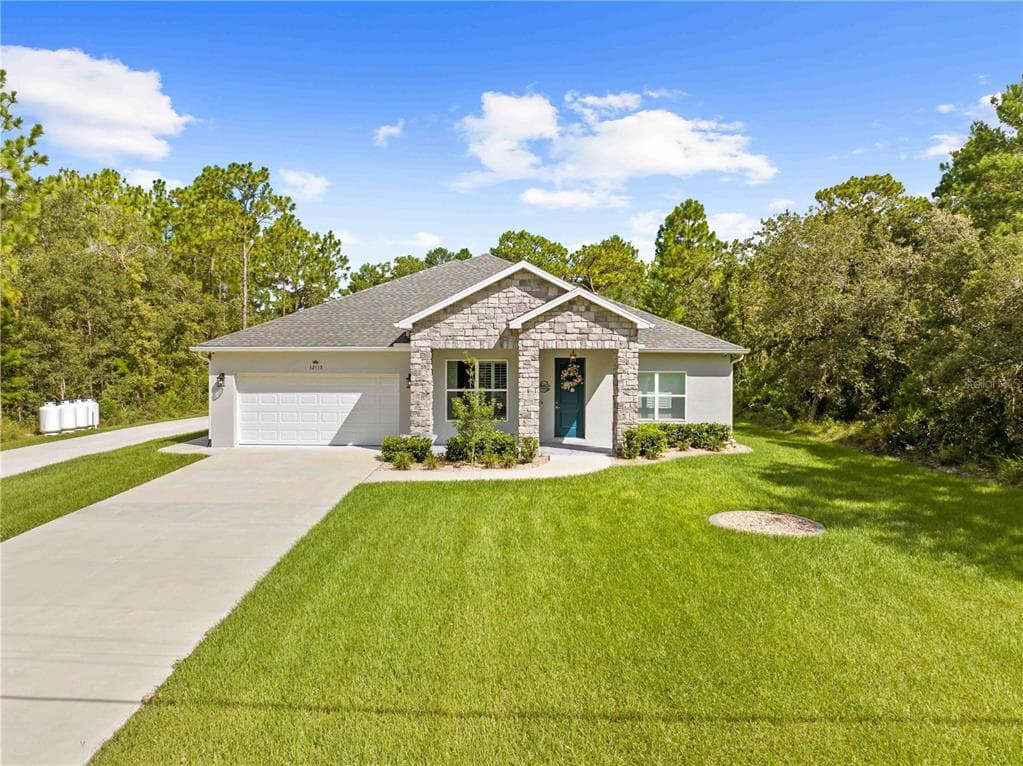 12113 PINE CLUB CIRCLE WEEKI WACHEE, FL 34614