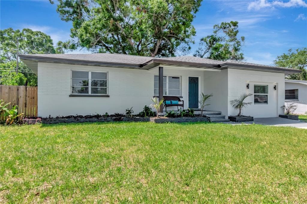 1545 ILLINOIS ROAD CLEARWATER, FL 33756