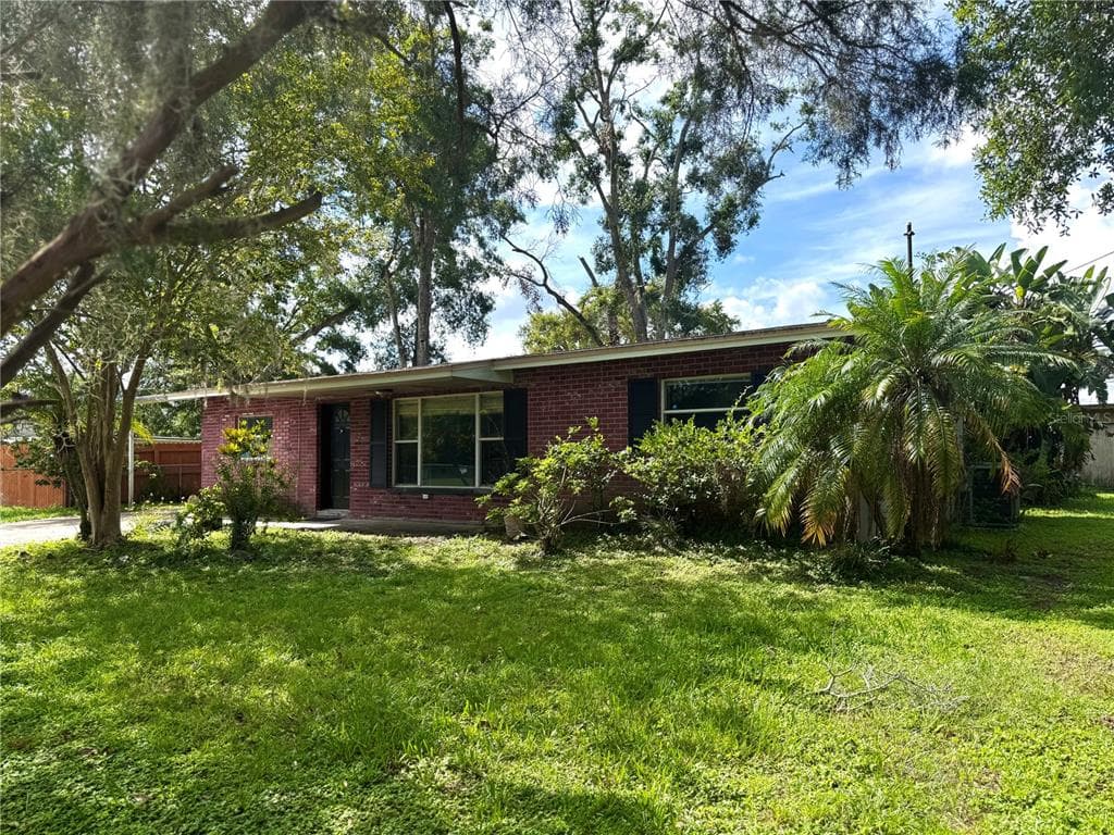 7618 ALVINA STREET TAMPA, FL 33625