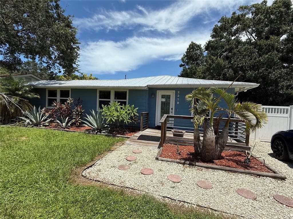 2319 GULL LANE