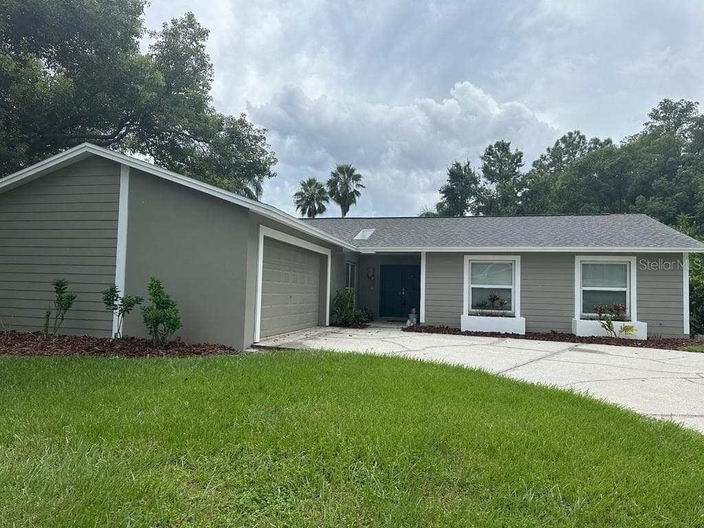 16413 BONNEVILLE DRIVE TAMPA, FL 33624