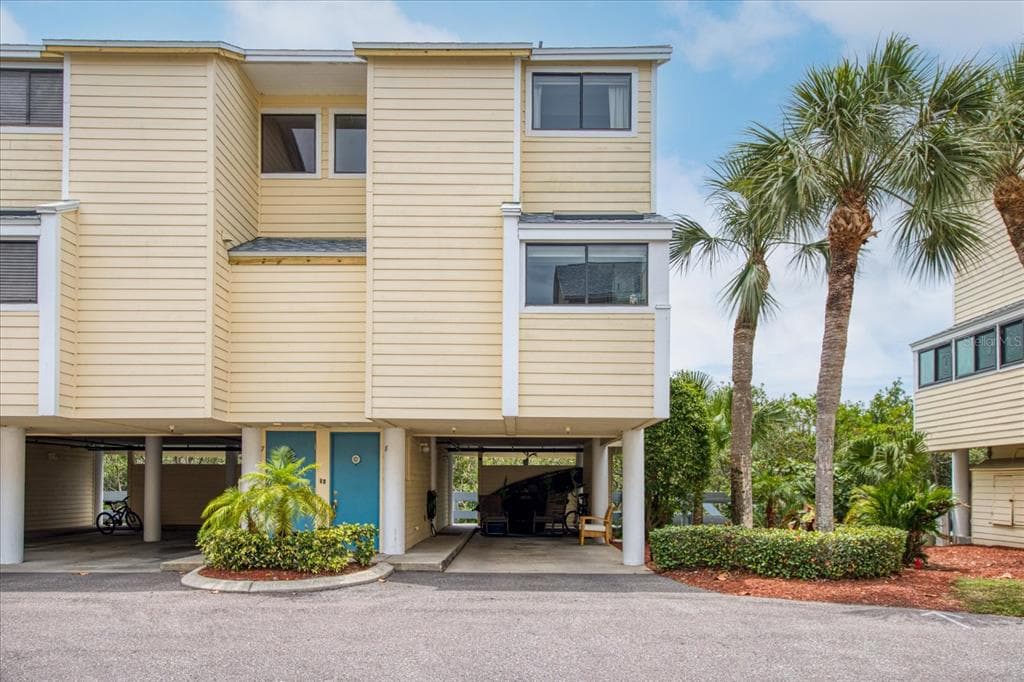 1500 SUNSET ROAD UNIT F8 TARPON SPRINGS, FL 34689