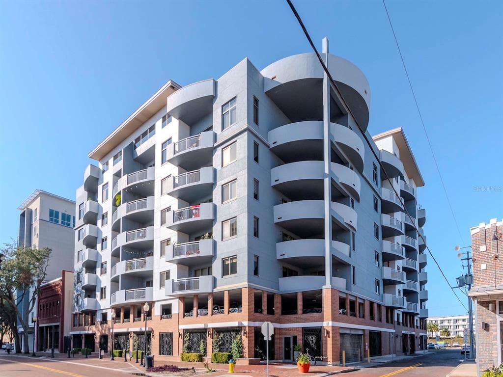 1108 N FRANKLIN STREET UNIT 304 TAMPA, FL 33602