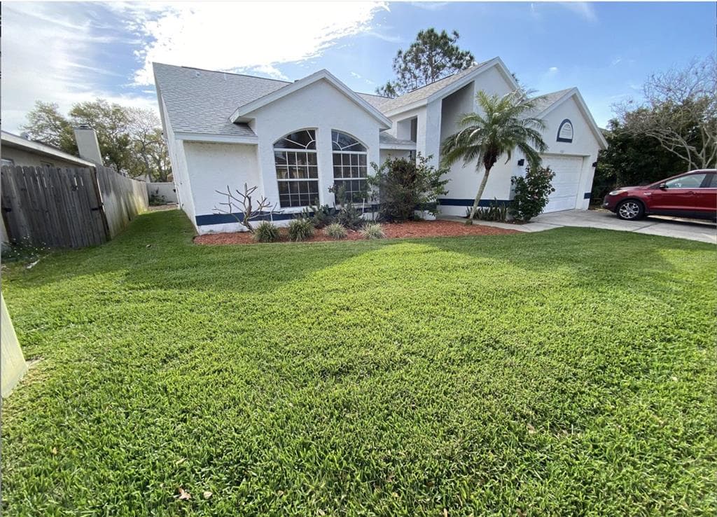 1922 WOOD BEND STREET TARPON SPRINGS, FL 34689