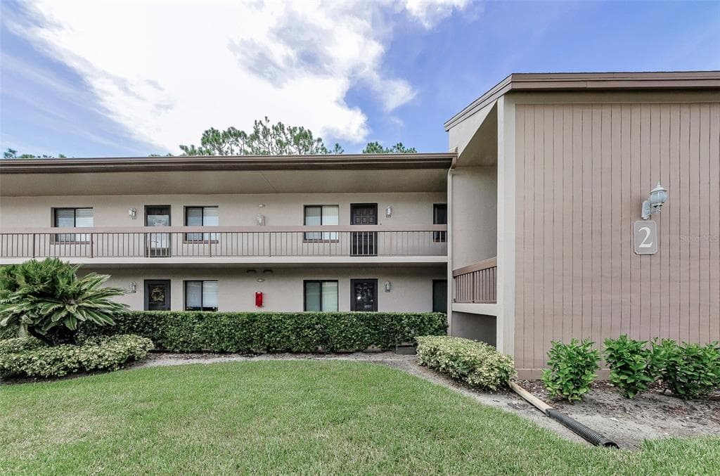 213 MARY DRIVE UNIT 213 OLDSMAR, FL 34677