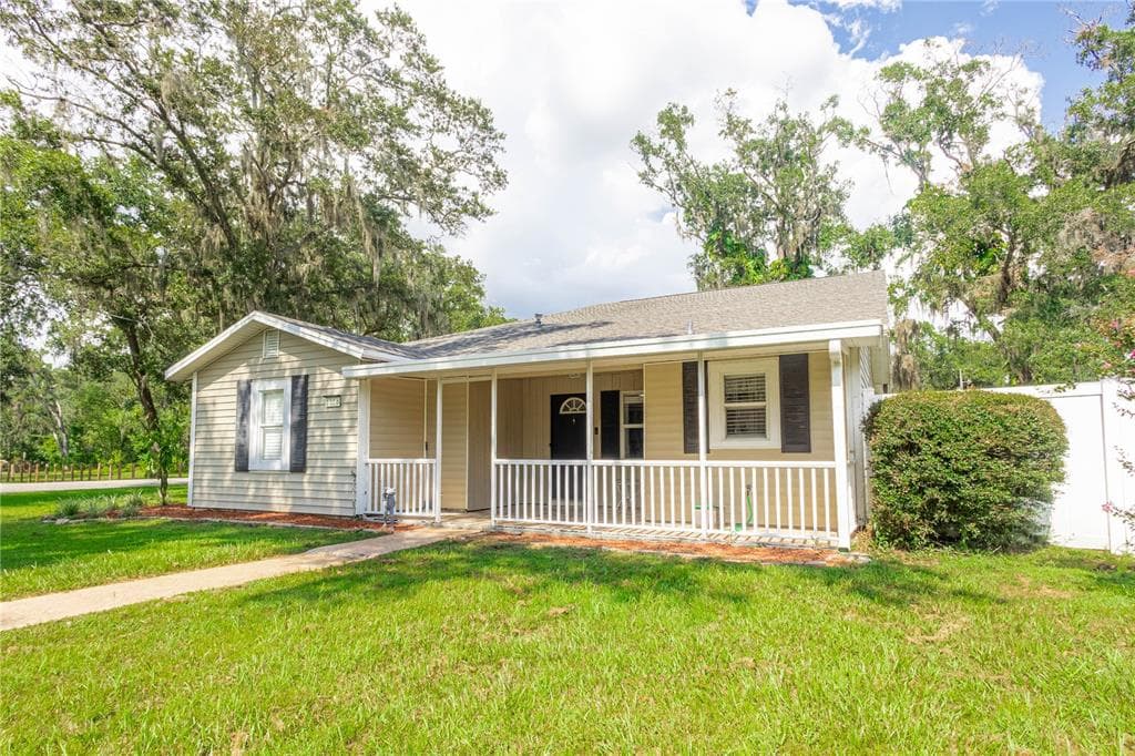 1116 N JOHNSON STREET PLANT CITY, FL 33563
