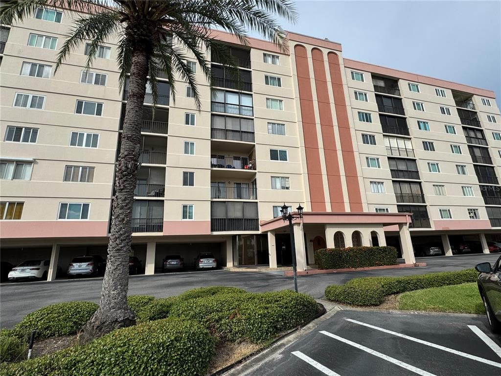 19029 US HIGHWAY 19 N UNIT 9-203 CLEARWATER, FL 33764