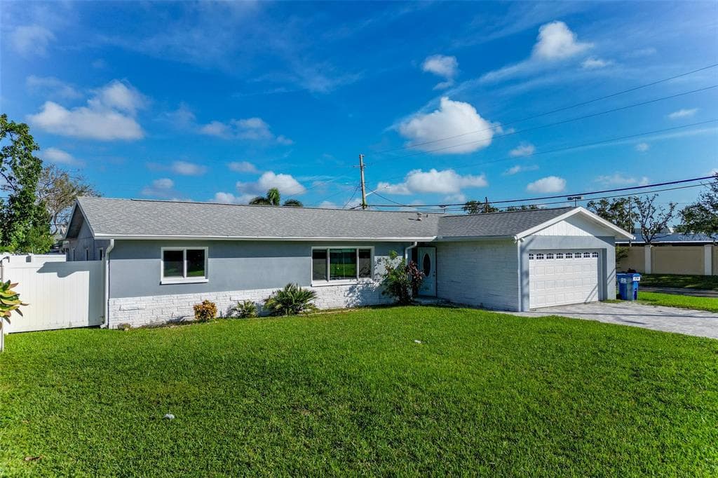 6701 13TH AVENUE N ST PETERSBURG, FL 33710