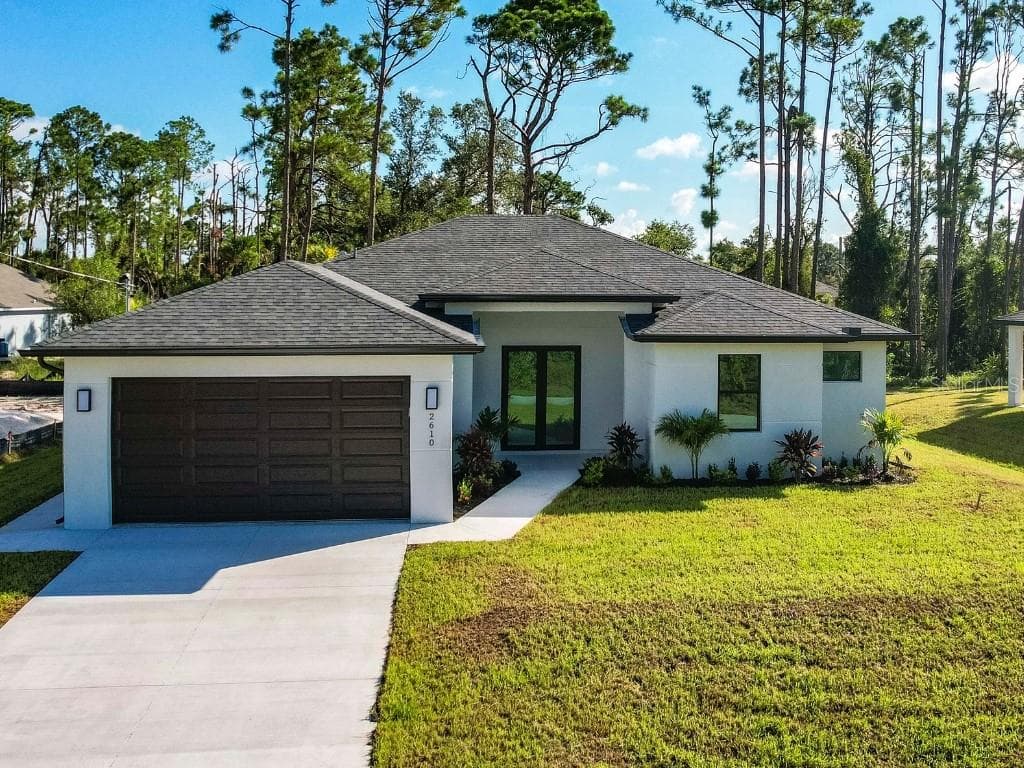 2610 HAGERICK LANE NORTH PORT, FL 34288