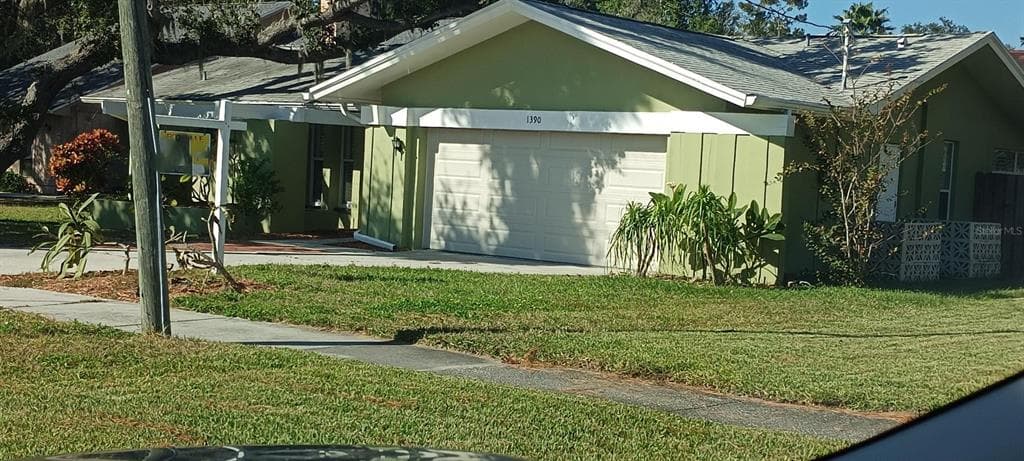 1390 VENTNOR AVENUE TARPON SPRINGS, FL 34689