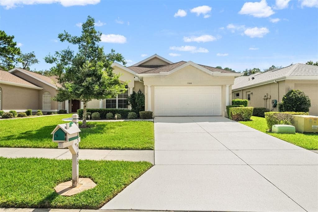 5586 LEGEND HILLS LANE SPRING HILL, FL 34609