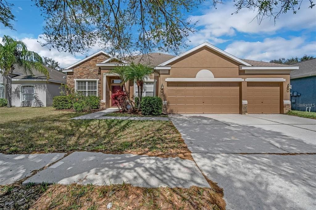 11713 SUMMER SPRINGS DRIVE