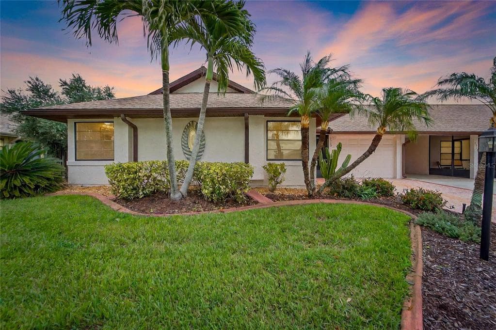 1713 ATRIUM DRIVE SUN CITY CENTER, FL 33573