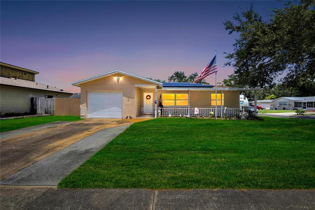 8039 83RD STREET N SEMINOLE, FL 33777