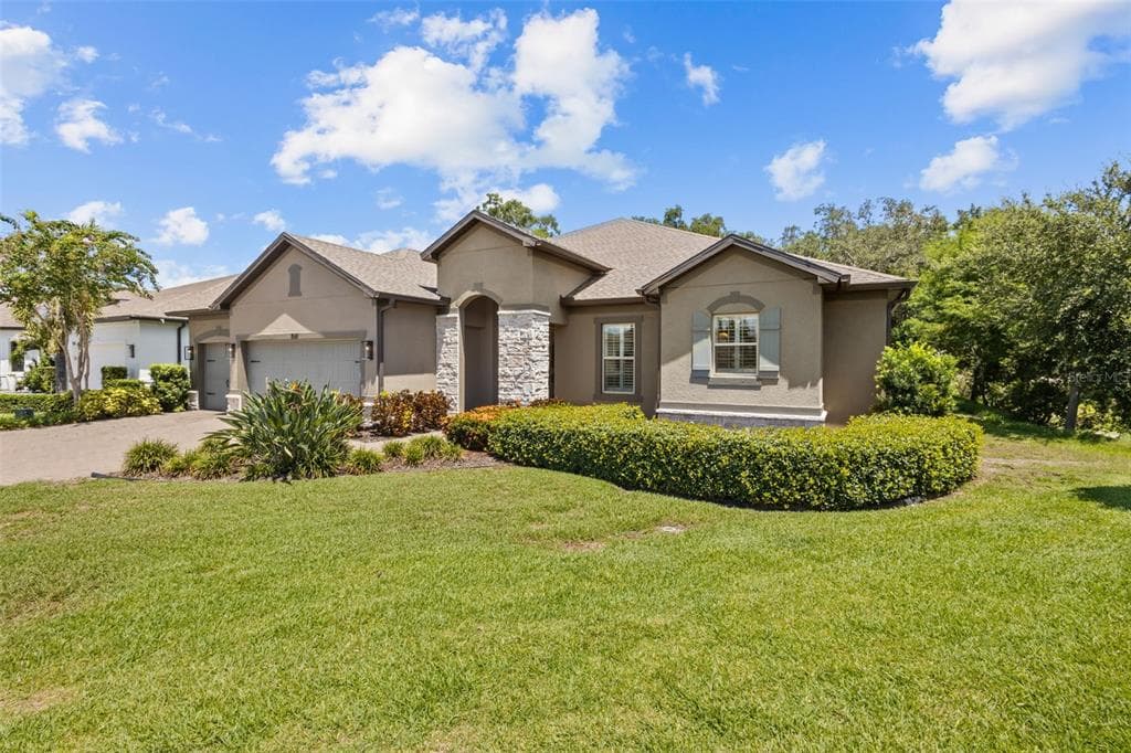 1541 FOREST GLEN COURT PALM HARBOR, FL 34683