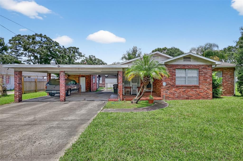 5608 PALM RIVER ROAD TAMPA, FL 33619