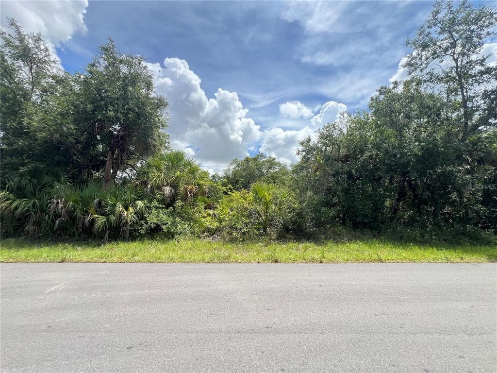 3360 DUNBAR STREET PORT CHARLOTTE, FL 33948
