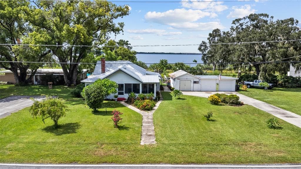 765 W PIERCE STREET LAKE ALFRED, FL 33850