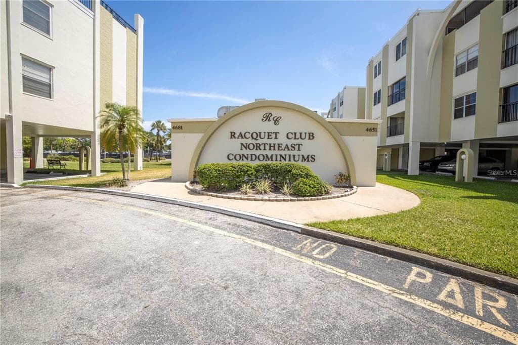 4651 1ST STREET NE UNIT 309