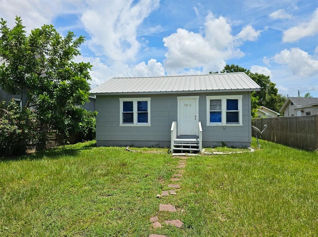 5011 40TH STREET N ST PETERSBURG, FL 33714