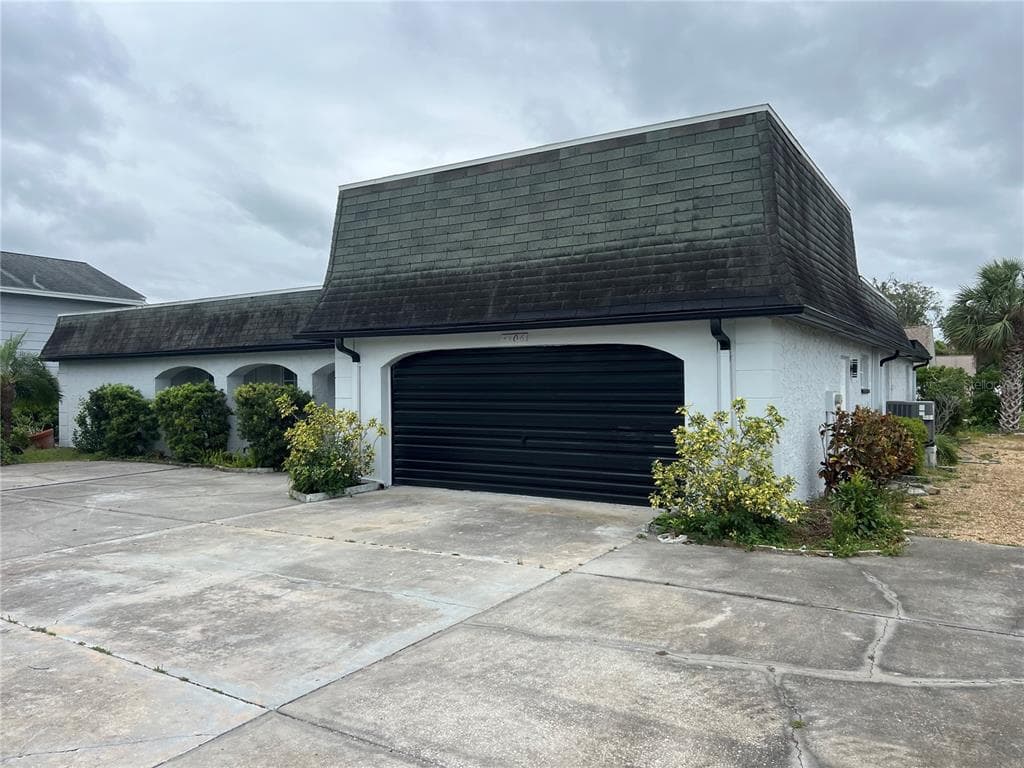3406 MARSHFIELD DRIVE HOLIDAY, FL 34691