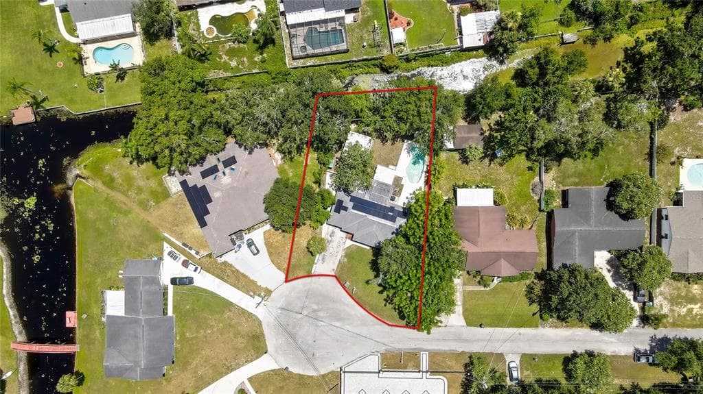 18851 TRACER DRIVE LUTZ, FL 33549