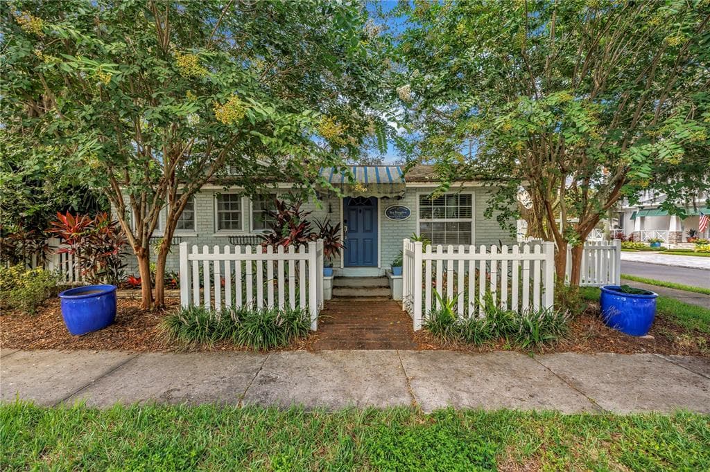 348 2ND STREET S SAFETY HARBOR, FL 34695