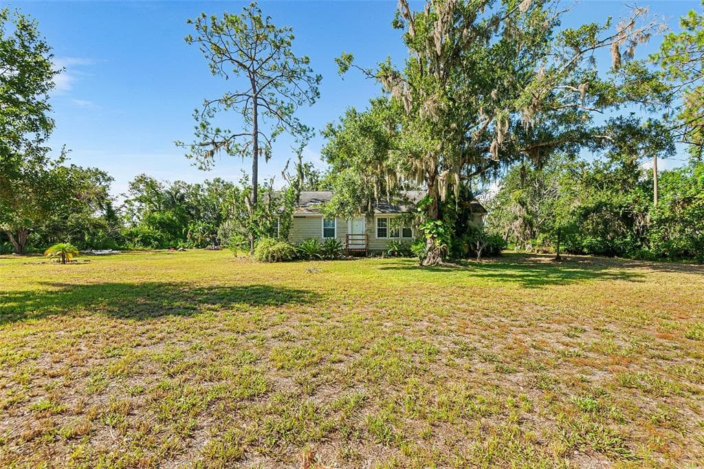 5519 BONITA DRIVE WIMAUMA, FL 33598