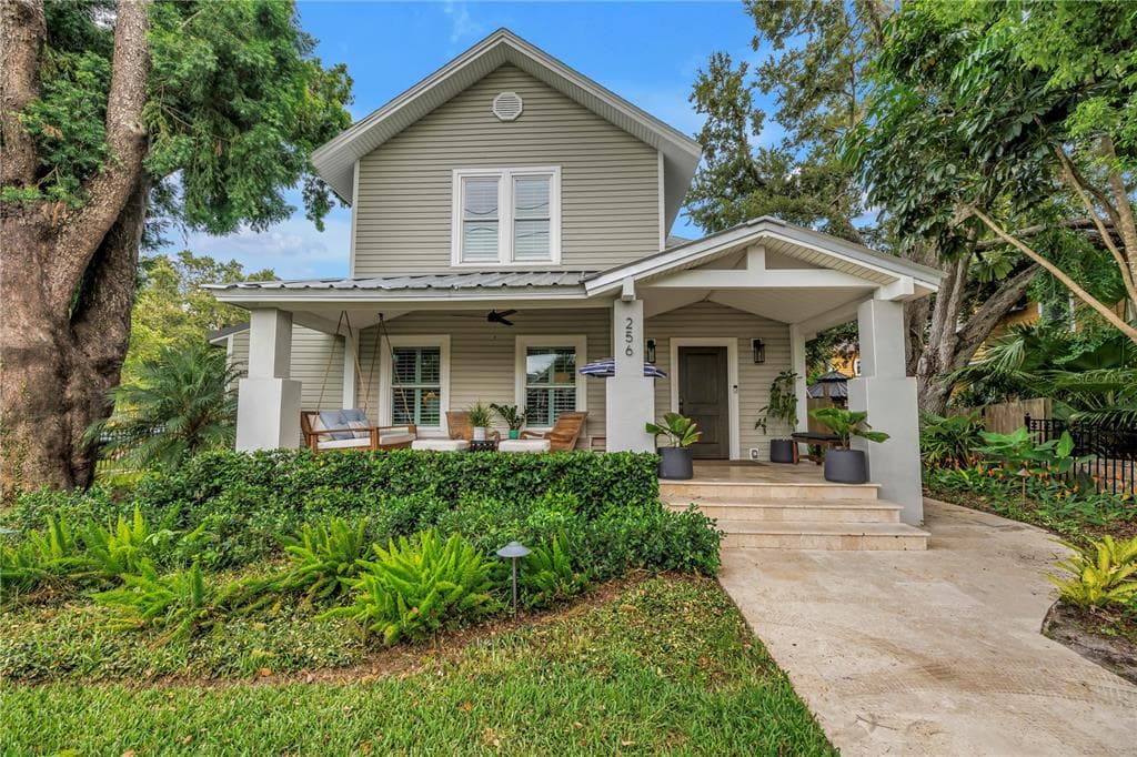 256 9TH AVENUE NE ST PETERSBURG, FL 33701